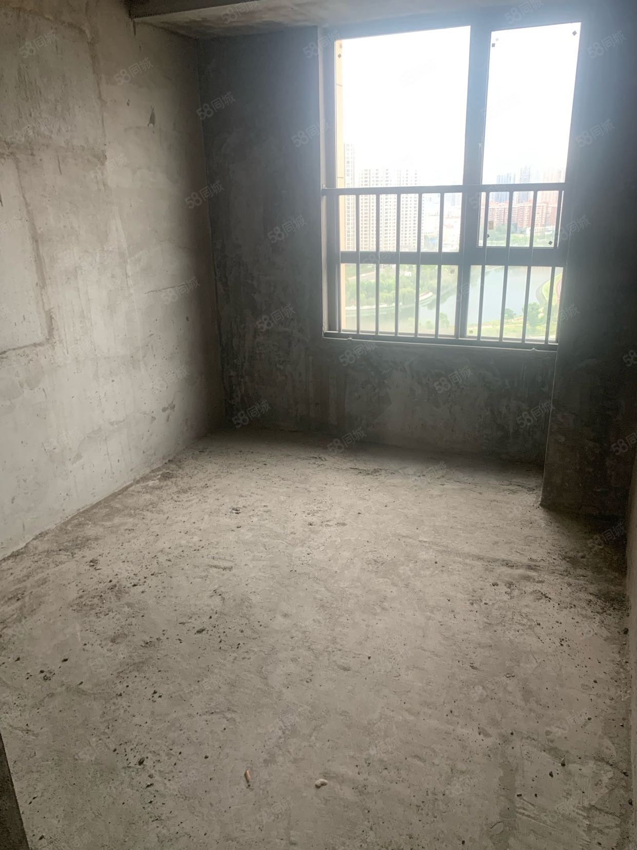 力标澴河壹号院3室2厅2卫108㎡南58万