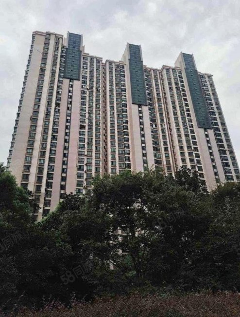 中远两湾城(二期)3室2厅2卫135㎡南北926万