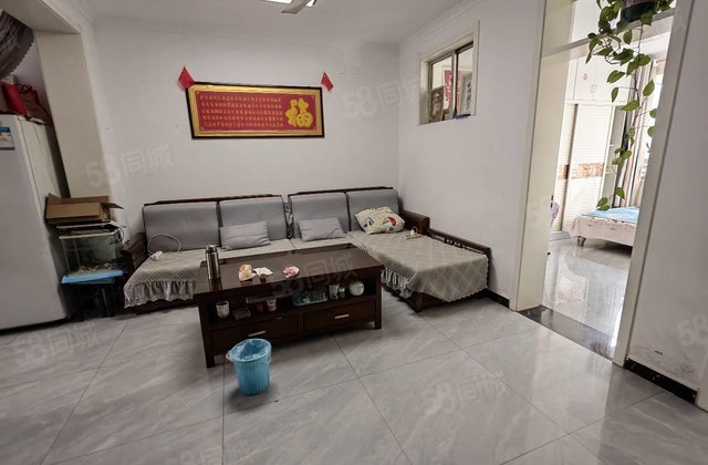 阳光实验 一楼地暖房 月亮湾 颐馨园