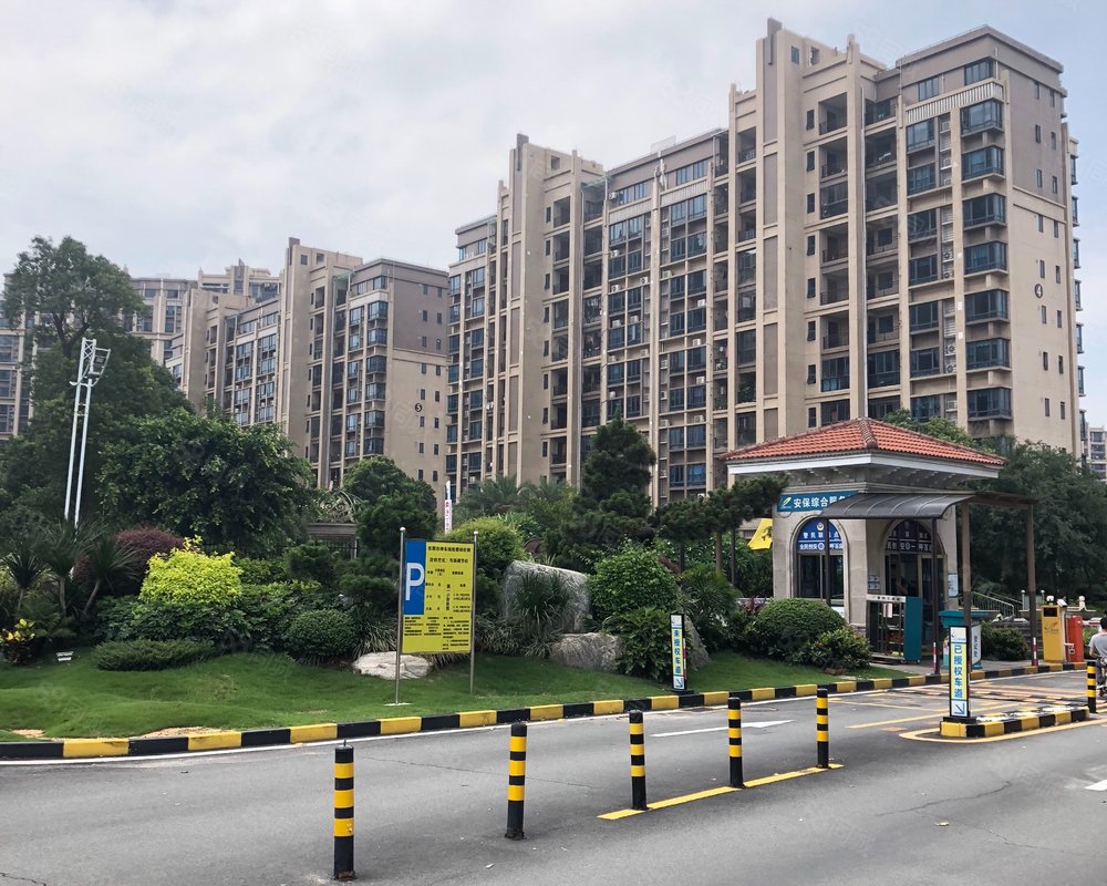 碧桂园柏丽湾一期环城路以外