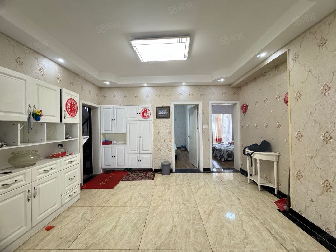 六堰文化宫3室2厅1卫110㎡南北58万