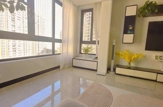 藏珑华府4室2厅119.22㎡200万二手房图片