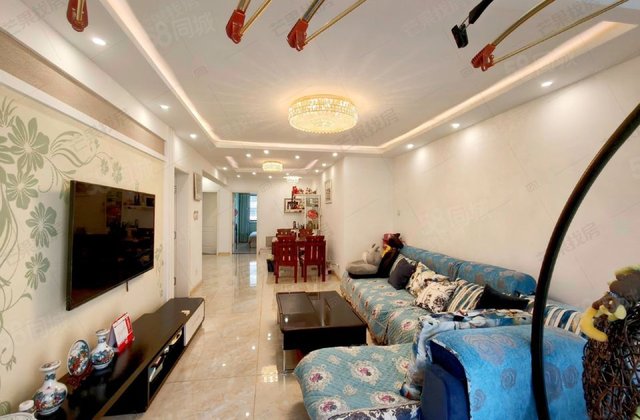 保利香槟国际3室2厅109.27㎡99万二手房图片