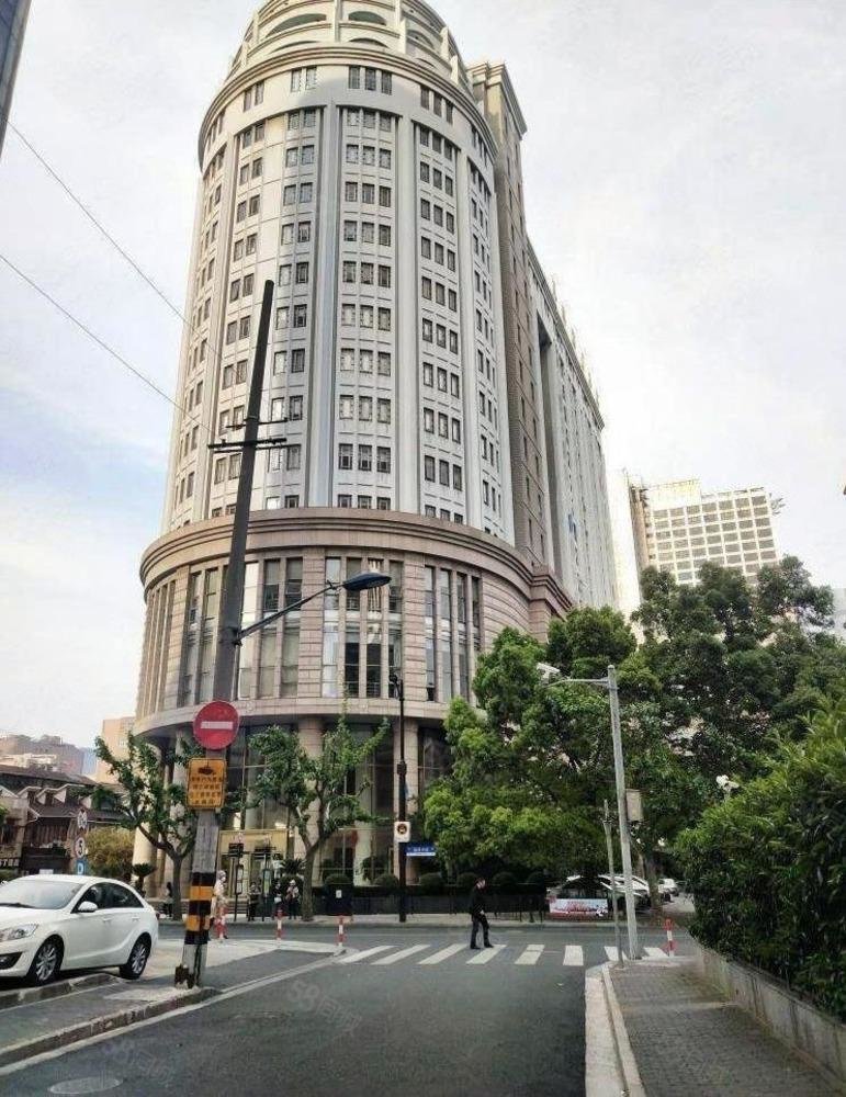 天赐公寓2室2厅1卫80㎡南北367万