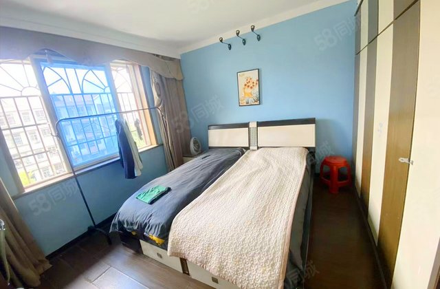 四方小区3室2厅111.73㎡69.8万二手房图片