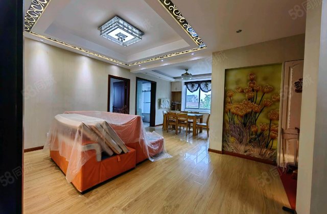 金和小区3室3厅138.51㎡95万二手房图片