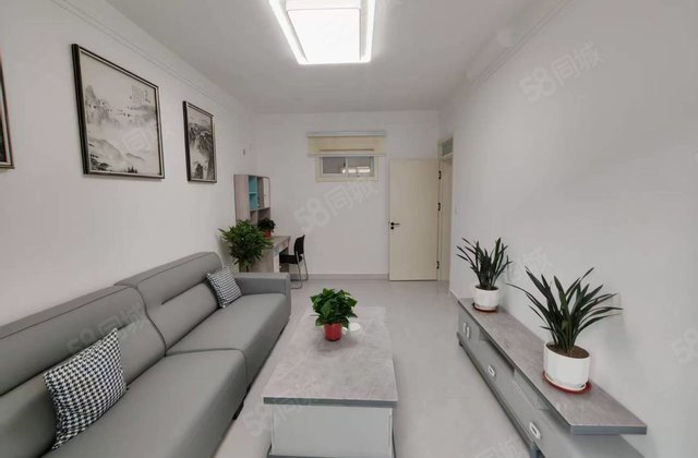 东昌中学，工行家属院，公安局，多层2楼，精装修，拎包入住