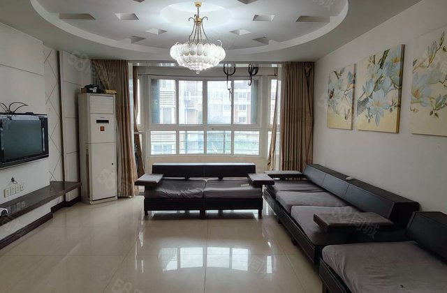 小城春秋4室2厅123㎡130万二手房图片