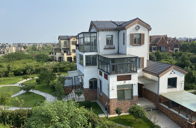 你值得拥有丶富力湾独栋别墅丶南花园邻水丶送车库丶主卧送大露台