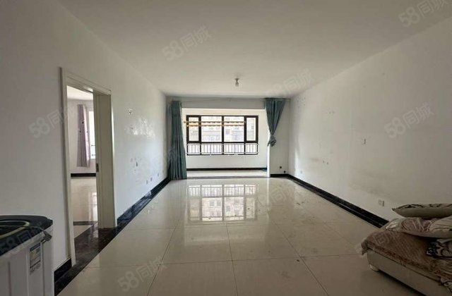 急售！孟达国际新城B2区三居室 一实验小初高 带储藏室免大税