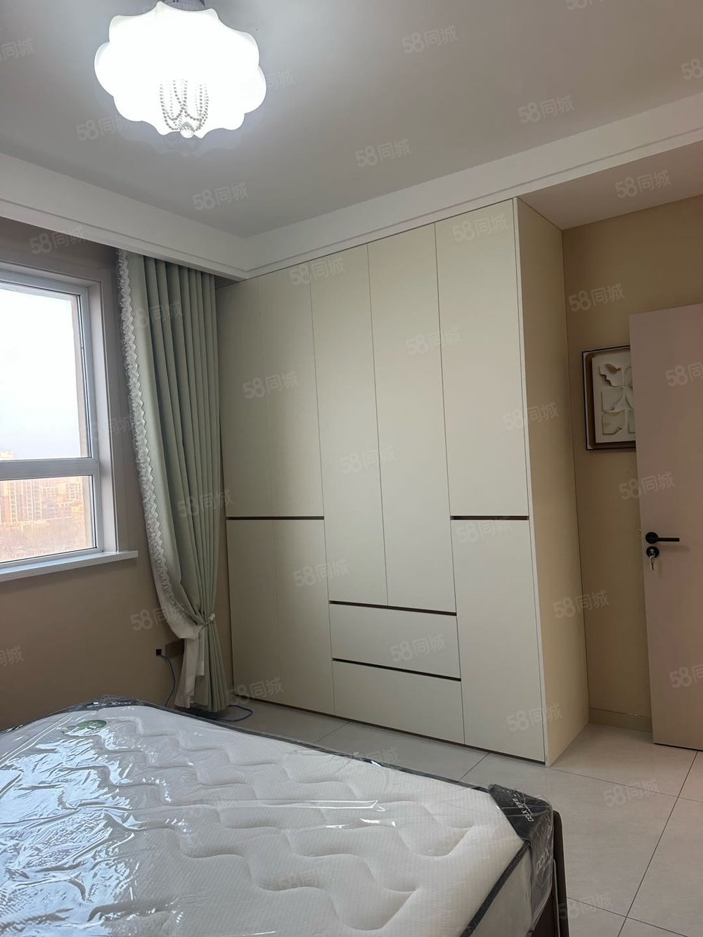 青湖铭城2室2厅1卫84㎡南北35万