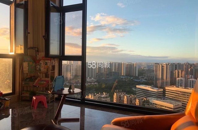 联发君领天玺B区4室2厅130㎡215万二手房图片