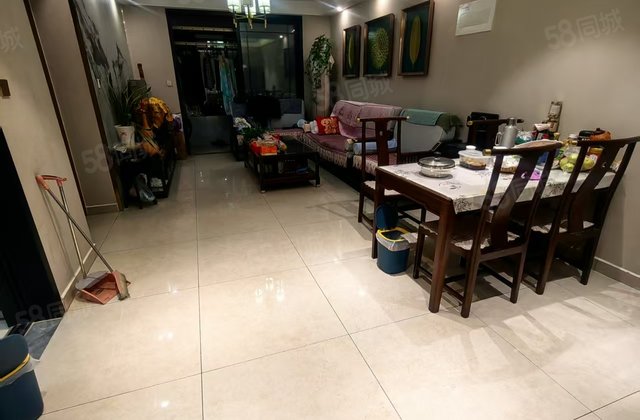 ! 民生凤凰城1号院 次新房 高楼层视野无遮挡 合适可谈