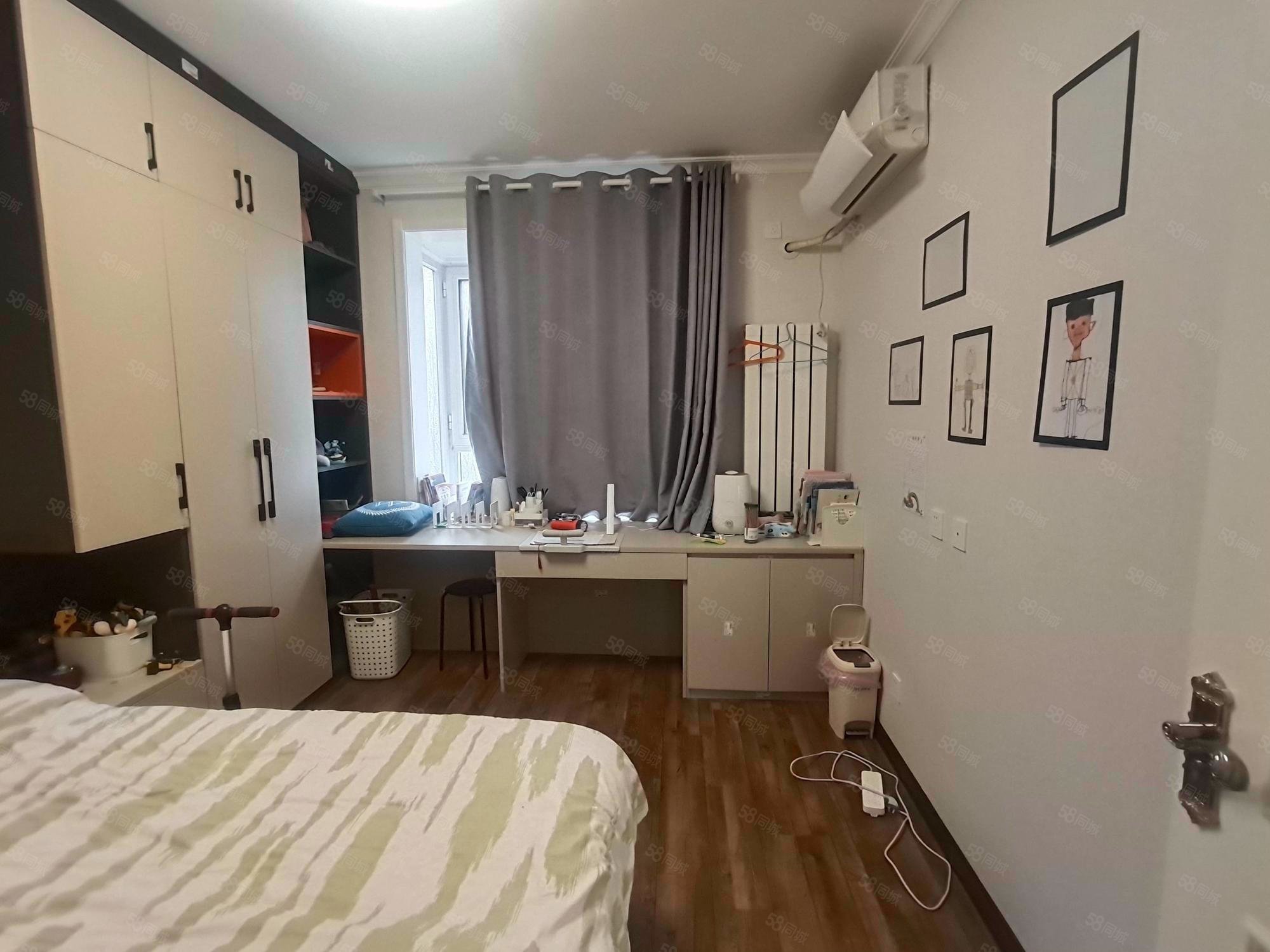 天恒樂活城(南區(qū))2室1廳1衛(wèi)82.6㎡南北157萬