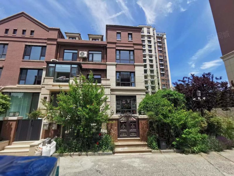 【10图】莱山精装别墅 金地 联排 东打头,金地首府(别墅)-烟台58同城