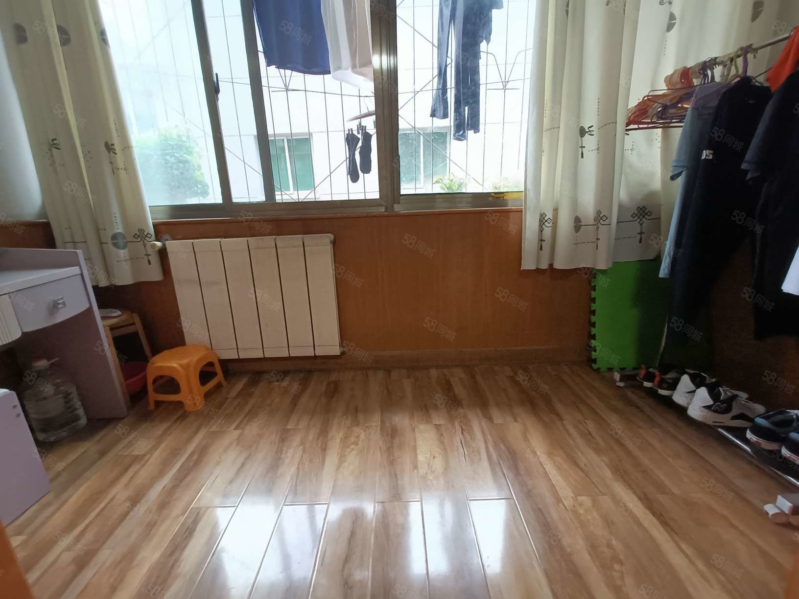 国税花苑3室2厅1卫108.74㎡南北58.8万