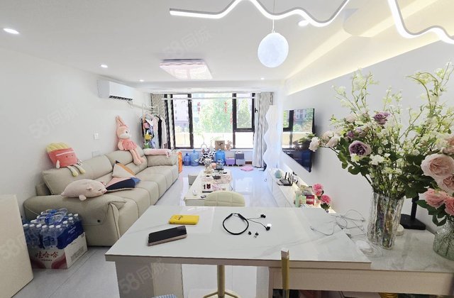 滨河大道 奶油风精装温馨两室 莲湖湾 高端社区 上下两层