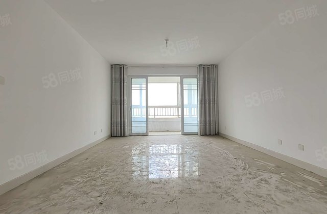 二干路旁！光岳花园 三叶草户型 新房未住 免大税送车储急售