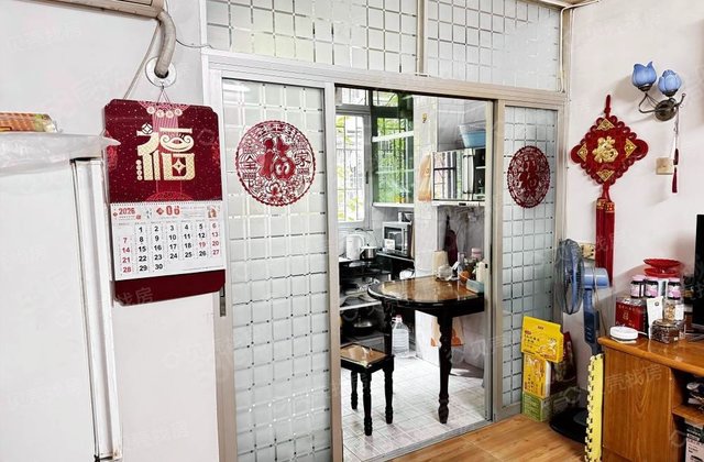红庆里2室1厅54.15㎡70万二手房图片