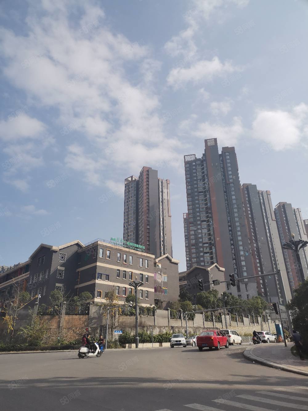 未来方舟h2组团产权满二读芳草地小学实验二中交通便捷