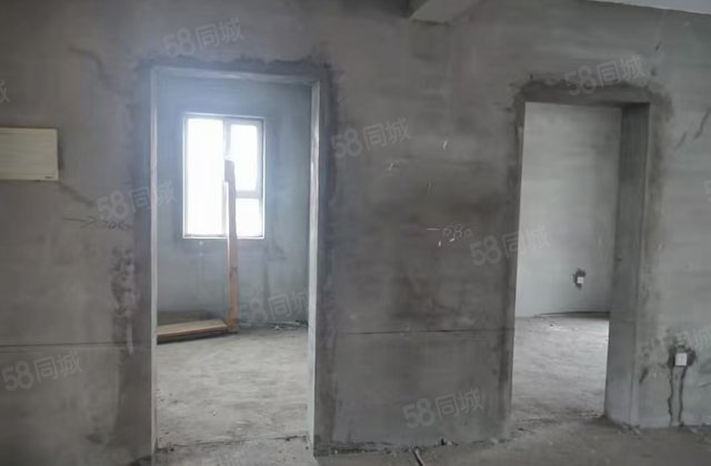 汇茗花园3室2厅125.08㎡46万二手房图片