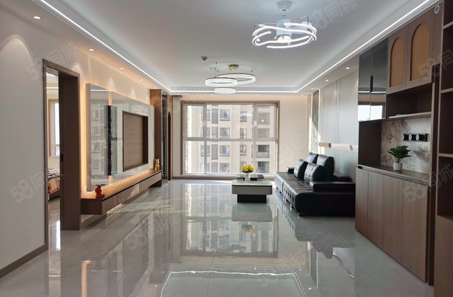 圣菲漫步(北区-BDE区)3室2厅135.51㎡72.8万二手房图片