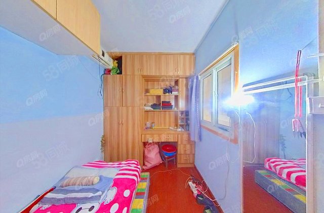 阜南路131号小区3室2厅82㎡127万二手房图片
