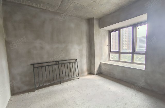 国投城市广场3室2厅99.4㎡43.8万二手房图片