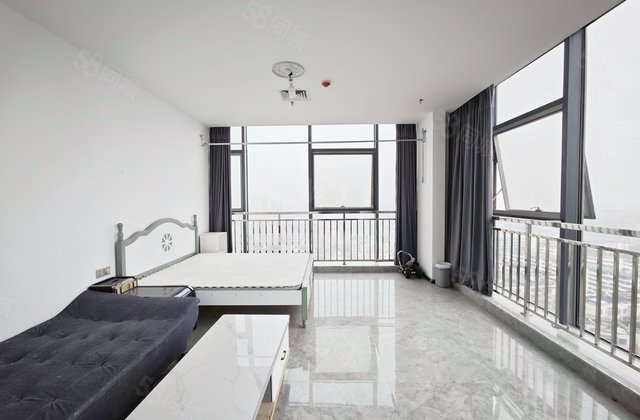 博泰世界岛1室1厅64.59㎡28万二手房图片