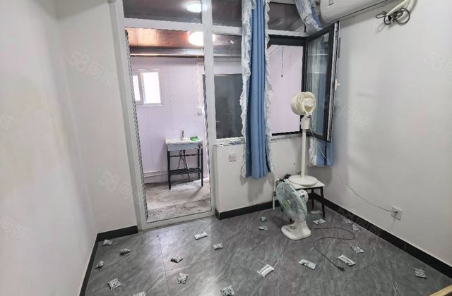 方家胡同小区1室1厅14㎡199万二手房图片