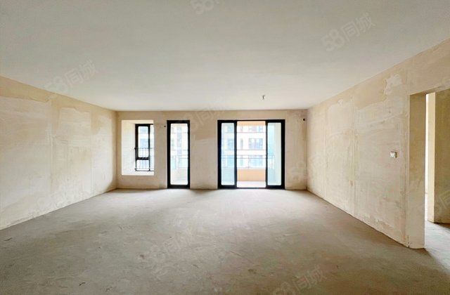 万科金域学府翰林斓庭3室2厅126㎡148万二手房图片