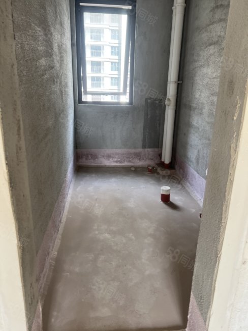 建业心怡苑3室2厅2卫122㎡南北98万