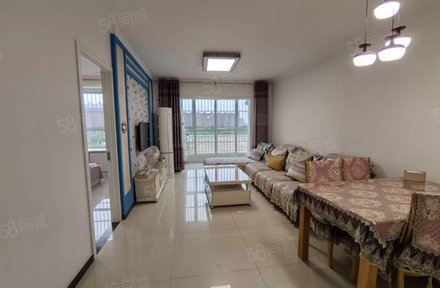 翡翠城2室2厅88㎡43万二手房图片