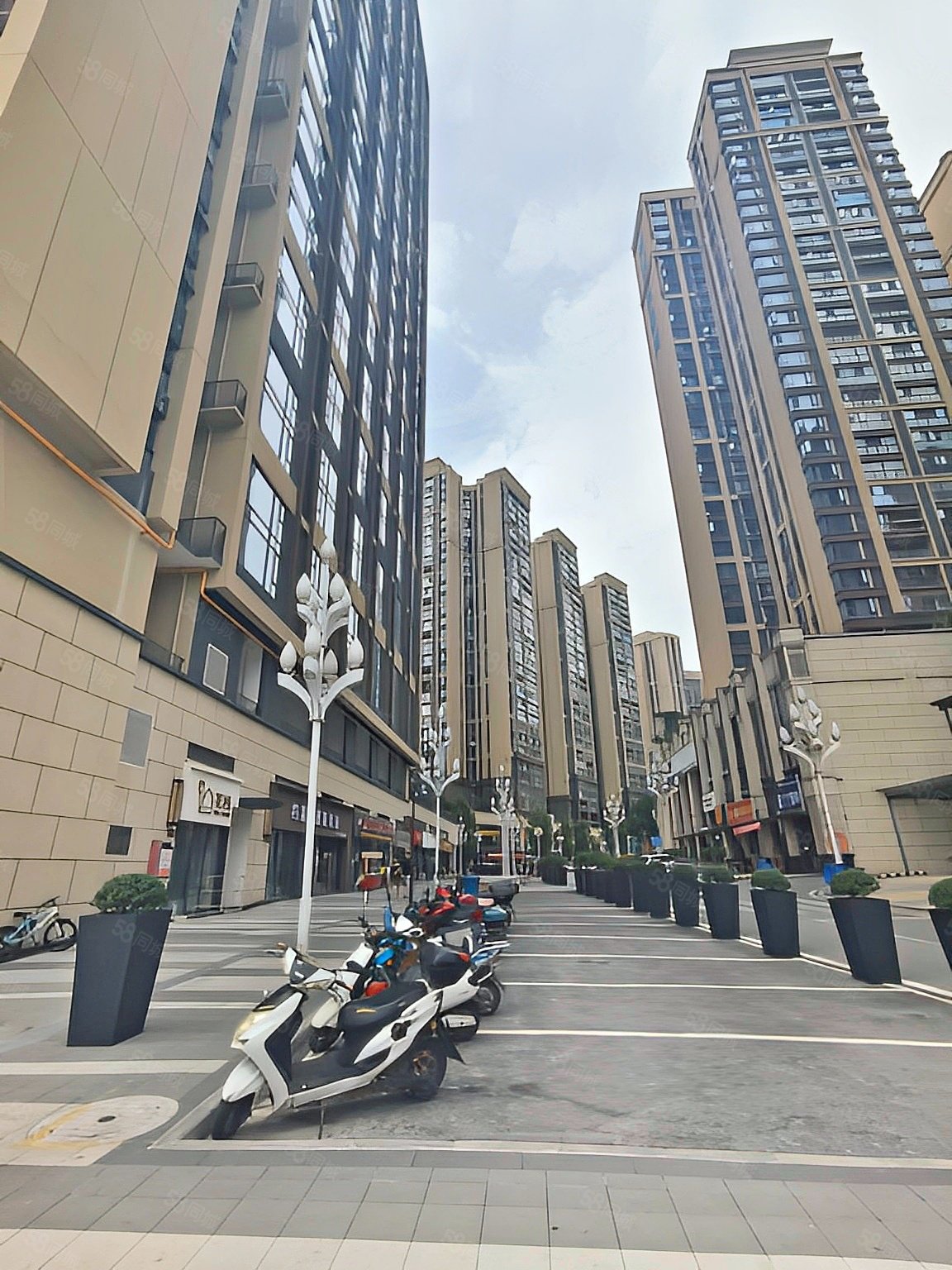 5米层高可以隔两层单层面积47平,保利凤凰湾(商住楼)-贵阳58同城