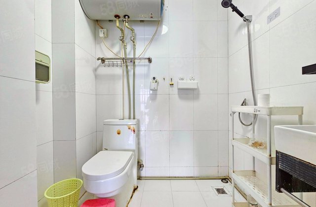 长江大厦1室1厅61㎡40万二手房图片