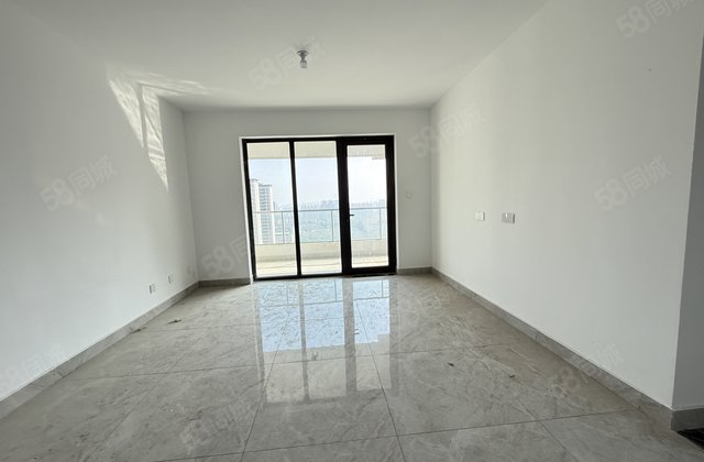 江山印！万达！东昌北校！带车位储！陪30万！新房未住