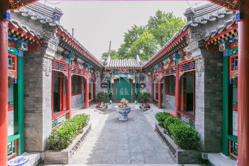 東石槽胡同小區(qū)2室2廳0衛(wèi)380㎡南5900萬(wàn)