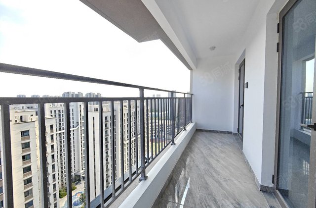 急售！学府印象   实验 交房未住 送车位送储 双阳台