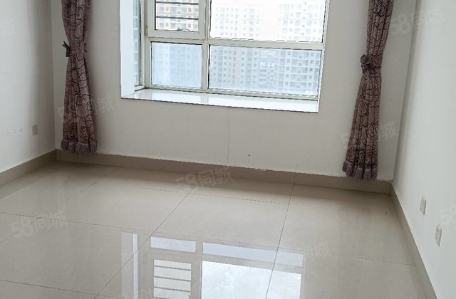 汽车站南临，东昌分部，电梯三室，金柱康城，阳光花园