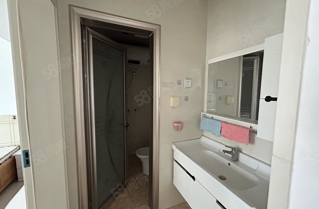 诚售！海润公园 香江附近 送车位  好楼层 看房方便