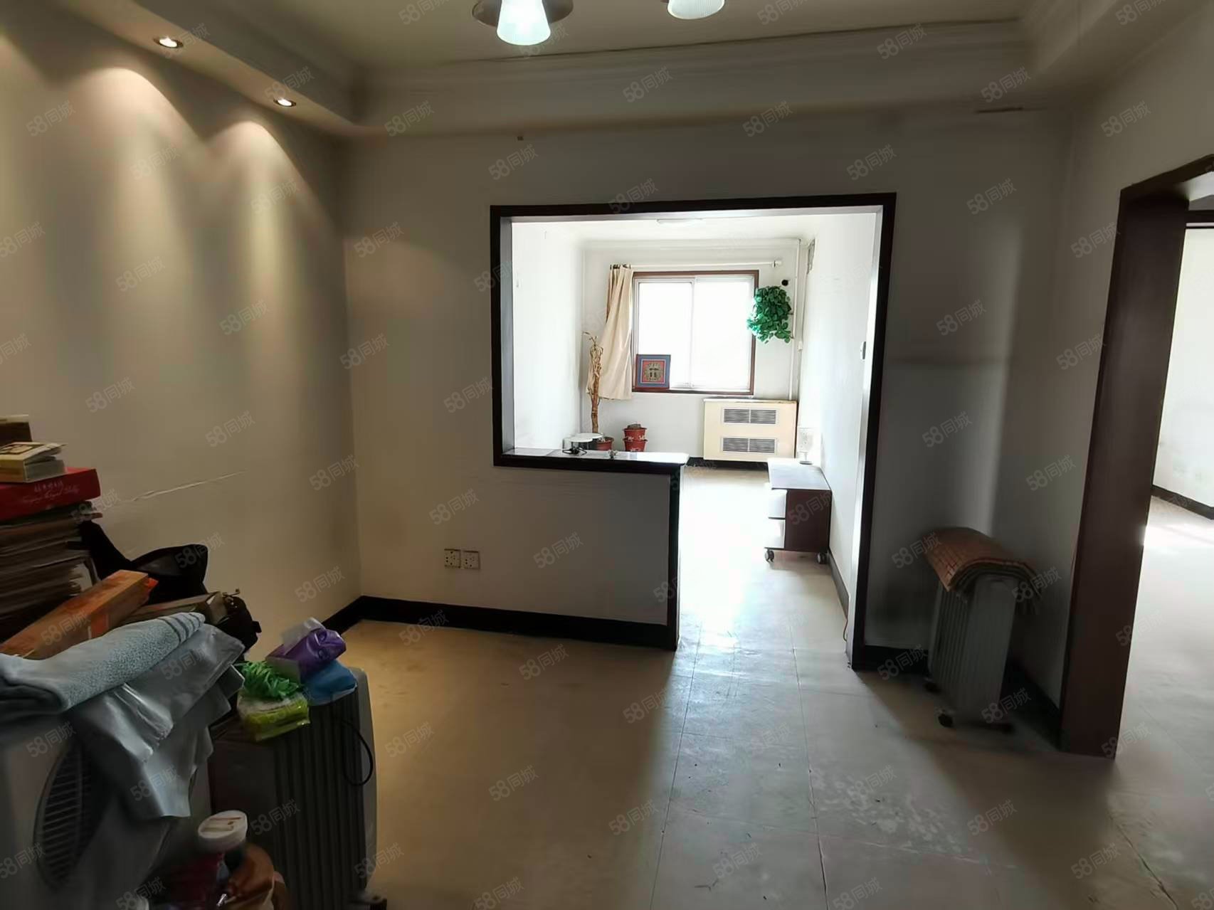 東中街小區(qū)(西區(qū))3室1廳1衛(wèi)77.82㎡南北610萬