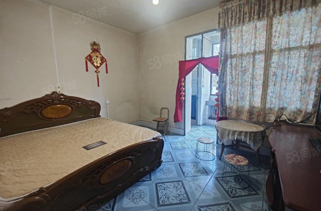 如意巷住宅区2室1厅60㎡14.6万二手房图片