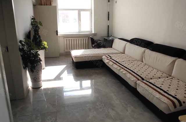 红卫星居住小区2室1厅50㎡5万二手房图片