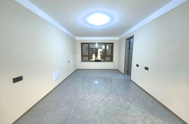 万科时代都会3室2厅104㎡80万二手房图片