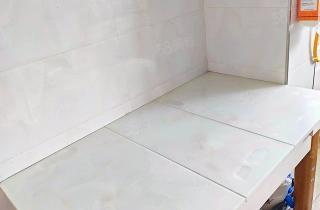 40街区1室1厅40.3㎡22万二手房图片
