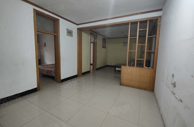 七中，欧景丽都，亚大怡景，二楼东边户带车库