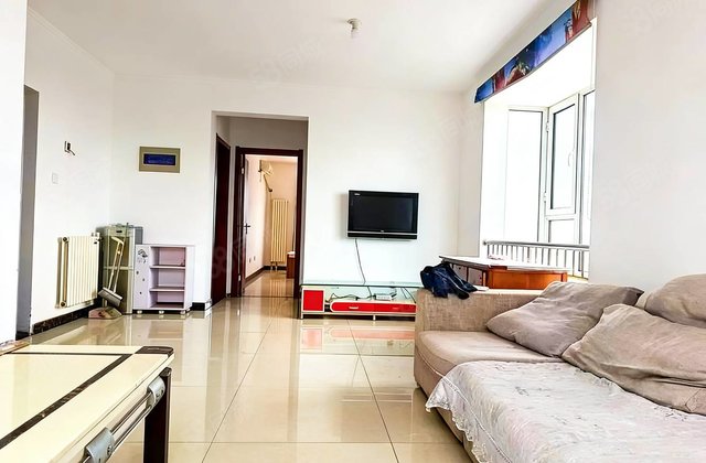 香江 水城雅居 电梯房三室 房龄新 边户 房东急售 报价46