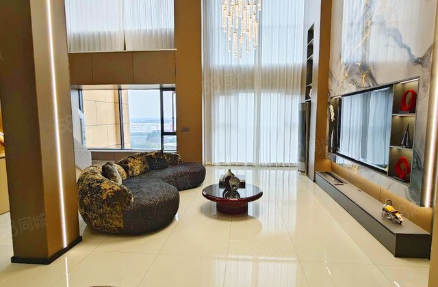 科艺福江名都5室2厅208.41㎡155万二手房图片