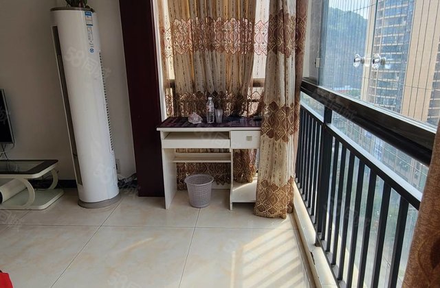 金鳞半岛2室2厅82㎡28.8万二手房图片