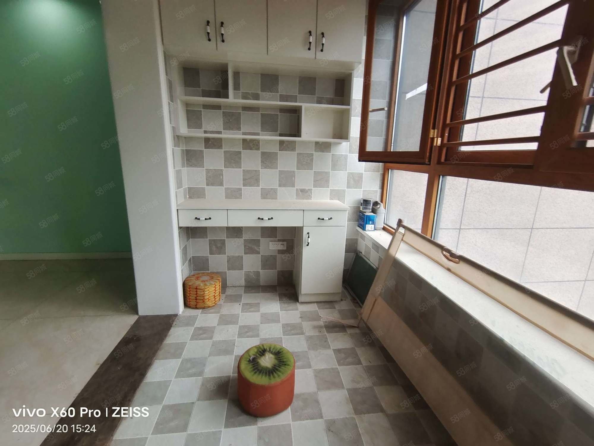 天麟汇景园3室2厅2卫120㎡南98万